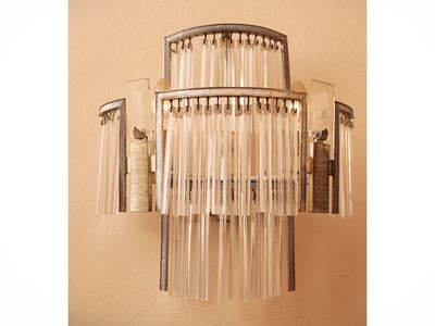 Coppia di applique con pendenti in cristallo molato