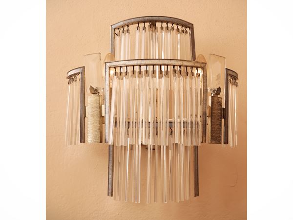 Coppia di applique con pendenti in cristallo molato