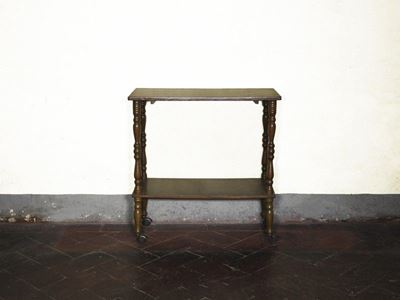 Tavolino di Servizio in Noce