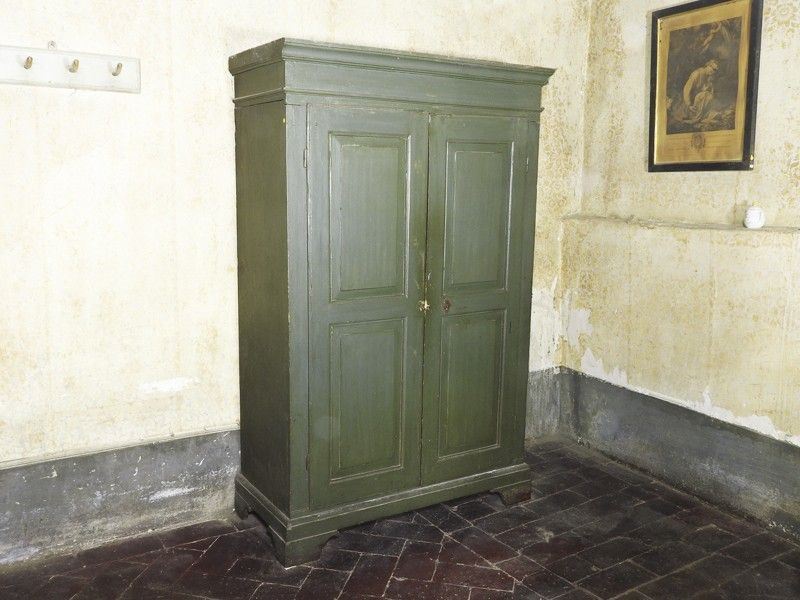 Piccolo Armadio in Legno Laccato Verde