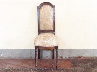 Serie di Cinque Sedie in Noce