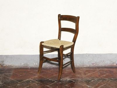 Seggiolina da Balia in Noce