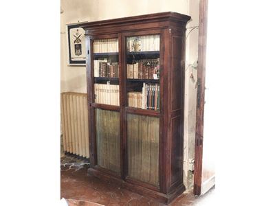 Libreria Impiallacciata in Noce e Altri Legni