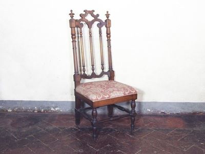Seggiolone in Noce