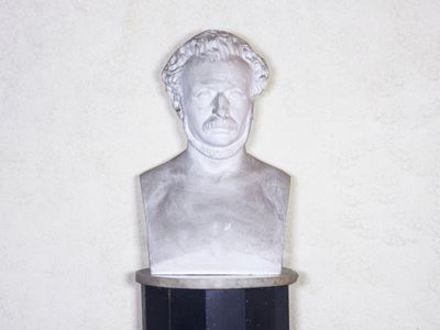 Busto Maschile in Gesso