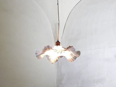Bobeche in Vetro Soffiato Iridescente, Bordo a Fazzoletto