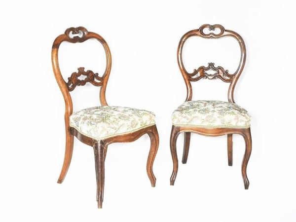 Pair of Walnut Chairs, mid 19th Century