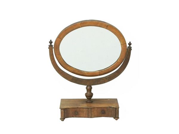 Walnut Toilet Mirror, first half of 19th Century