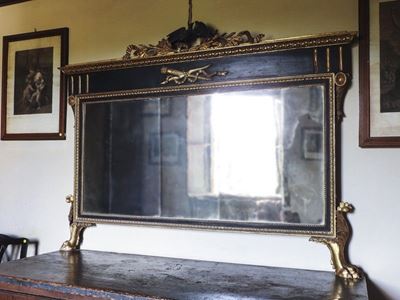 Caminiera in Legno Ebanizzato e in Parte Dorato