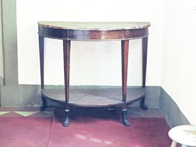 Console in Noce a Mezzaluna