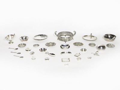 Lotto di Curiositã e Ninnoli in Argento e Metallo Argentato
