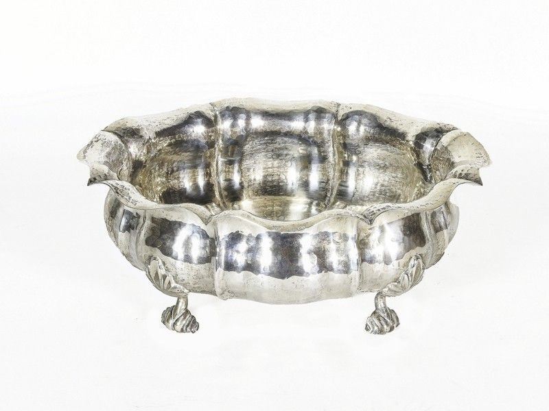 Centrotavola Ovale in Argento Martellato