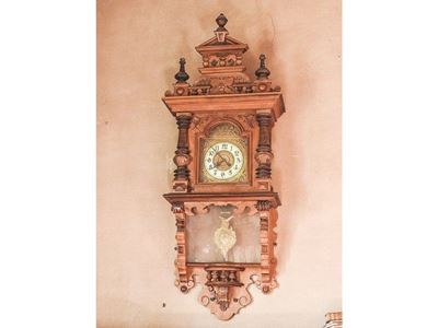 Orologio Pensile in Noce, Legno Tenero e Altri Legni