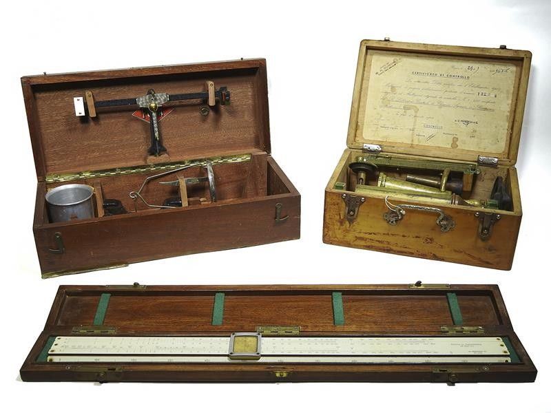Tre Strumenti Scientifici D'epoca