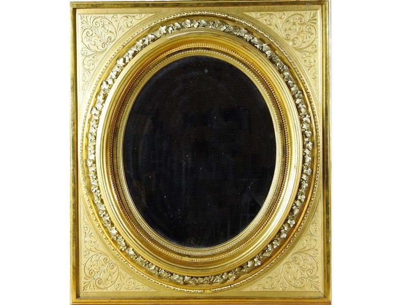 Piccola Specchiera in Legno Dorato