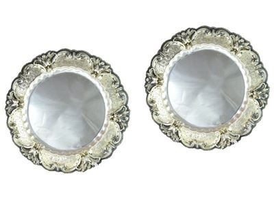 Coppia di Piatti Rotondi in Argento