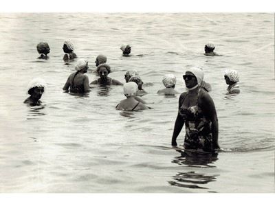 Paradiso di Vecchi Ricchi 1970 Circa