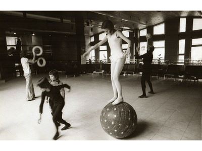 Bimbi alla Scuola Circense 1977