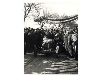 Bugatti 37a Â€“ Crestini