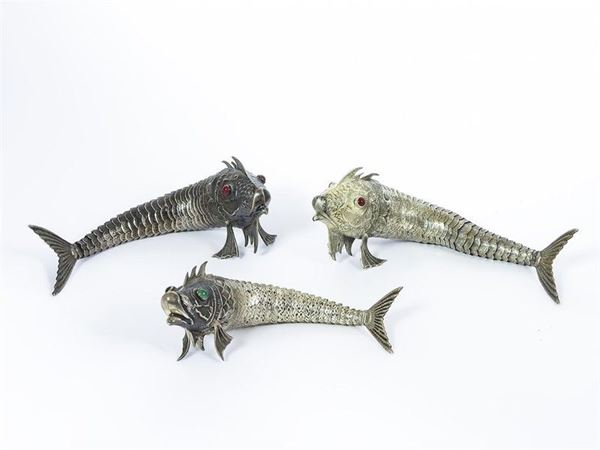 Three Silver Articulated Fishs