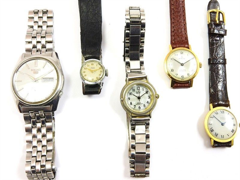 Cinque Orologi da Polso