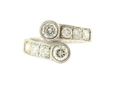 Anello Contrariã© in Oro Bianco e Diamanti