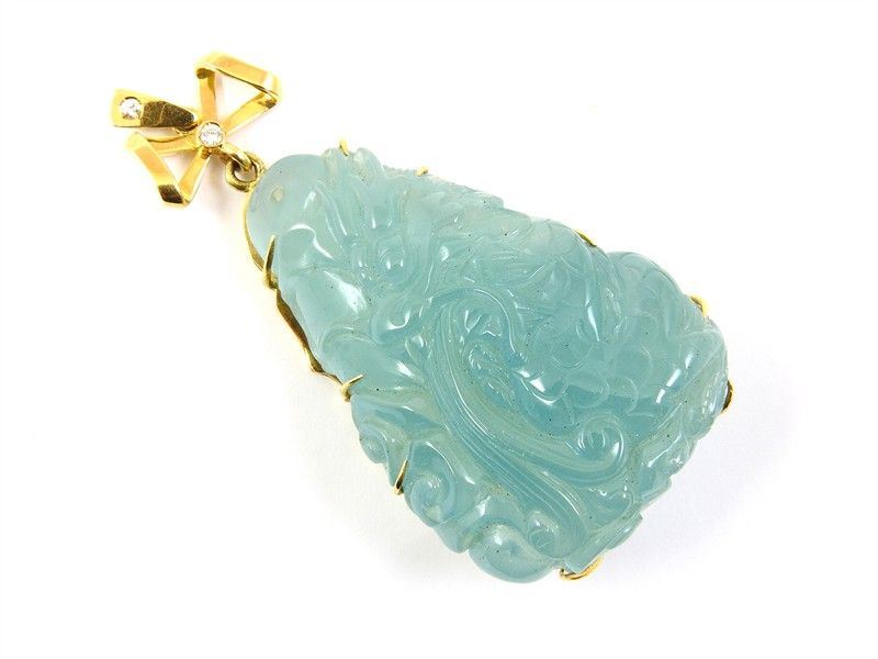 Pendente in Oro Giallo, Diamanti e Grande Acquamarina Milky