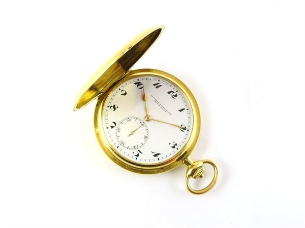 Yellow gold pocket watch, double case, rubies mechanical movement