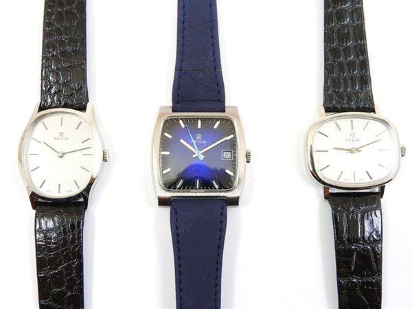 Lot of three Revue manual gentleman's wristwatches