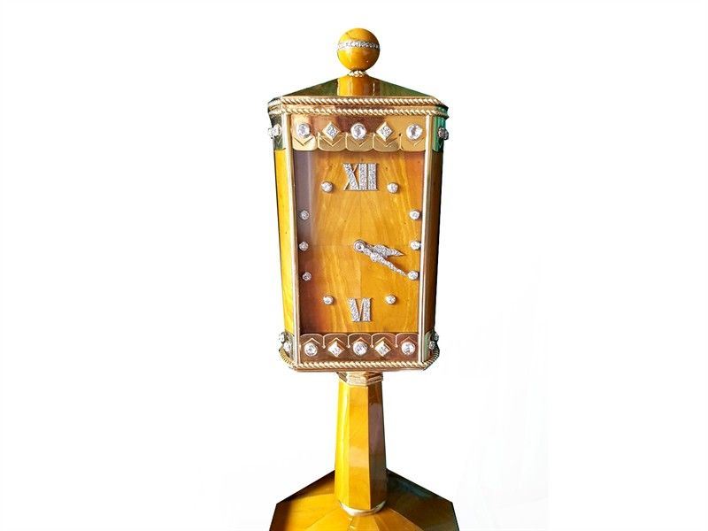 Orologio da Tavolo in Oro Giallo, Diaspro Giallo e Diamanti