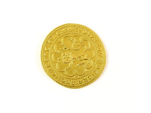 Yellow gold English coin remint