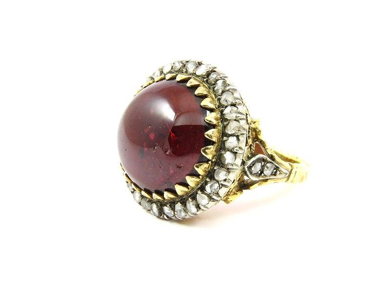 Anello in Oro Giallo, Argento, Granato e Rose di Diamante