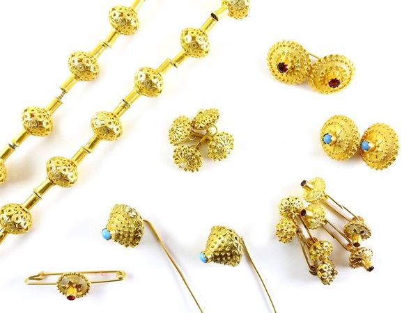 Lot of Sardinian craftworks in yellow gold filigree