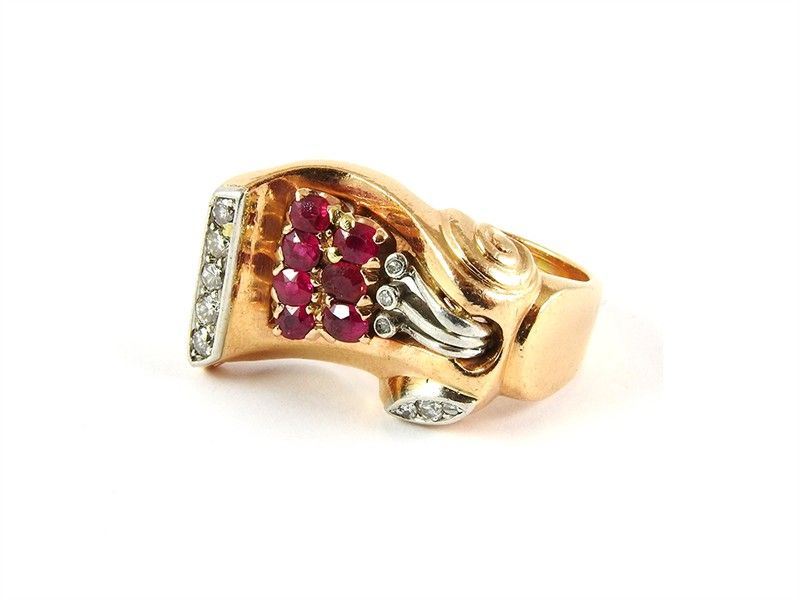 Anello in Oro Rosso, Oro Bianco, Rubini e Diamanti