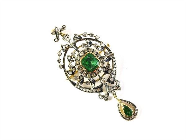 Yellow gold and silver pendant/brooch with emeralds and diamonds