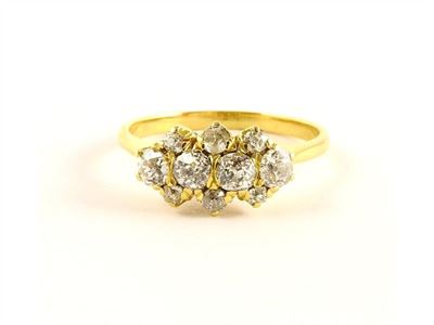 Anello in Oro Giallo e Diamanti