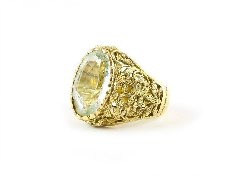 Anello in Oro Giallo e Acquamarina