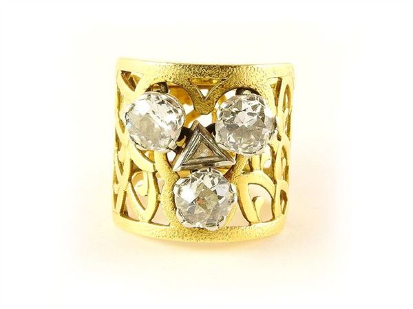 Yellow and white gold bangle ring with old cut diamonds