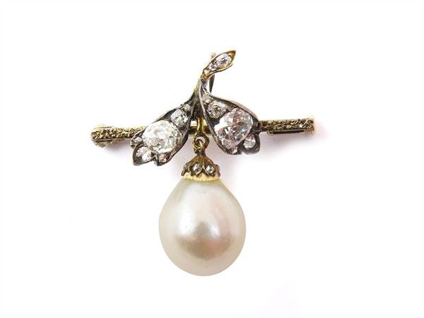 Yellow gold and silver brooch with natural drop shaped pearl and diamonds