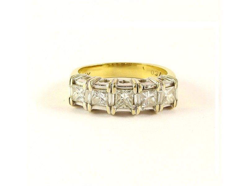 Anello in Oro Bianco, Oro Giallo e Diamanti