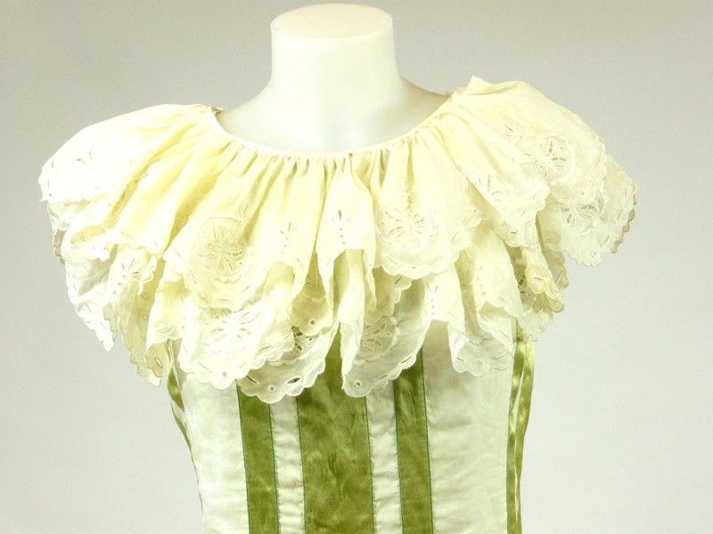 Abito da Cocktail in Pizzo Sangallo e Raso Verde