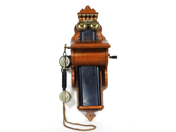 Wood Wall Telephone