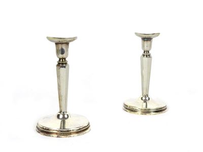 Coppia di Piccoli Candelieri in Argento Sterling