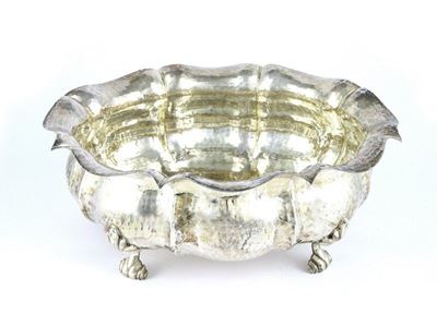 Coppa Centrotavola Ovale in Argento Martellato