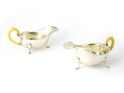 Coppia di Salsiere in Argento