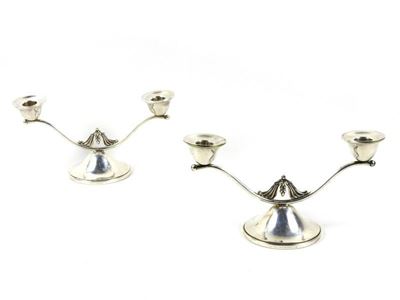 Coppia di Candelabri in Argento Sterling