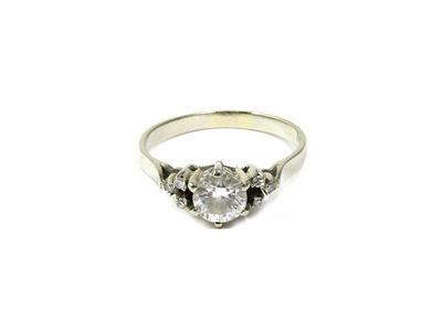 Anello in Oro Bianco e Diamanti