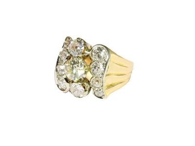 Anello in Oro Giallo, Oro Bianco e Diamanti
