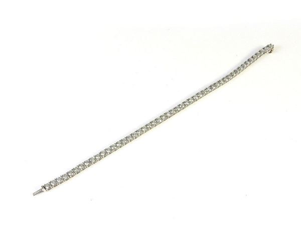 White gold diamond line bracelet