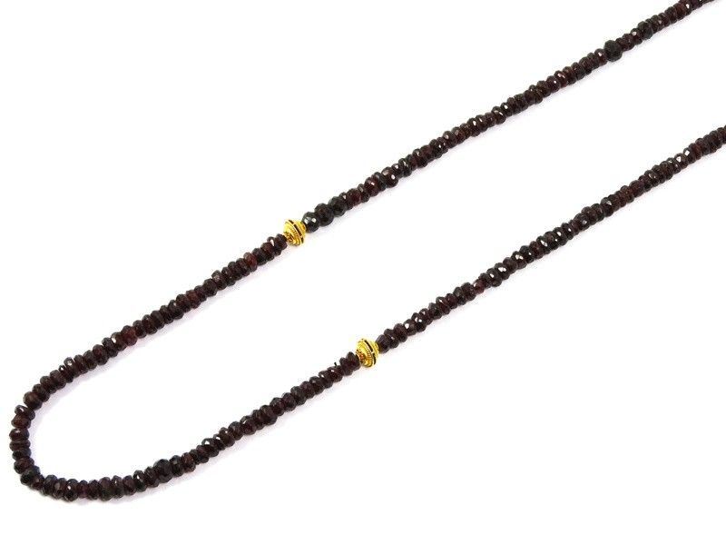 Lunga Collana in Granato Sfaccettato